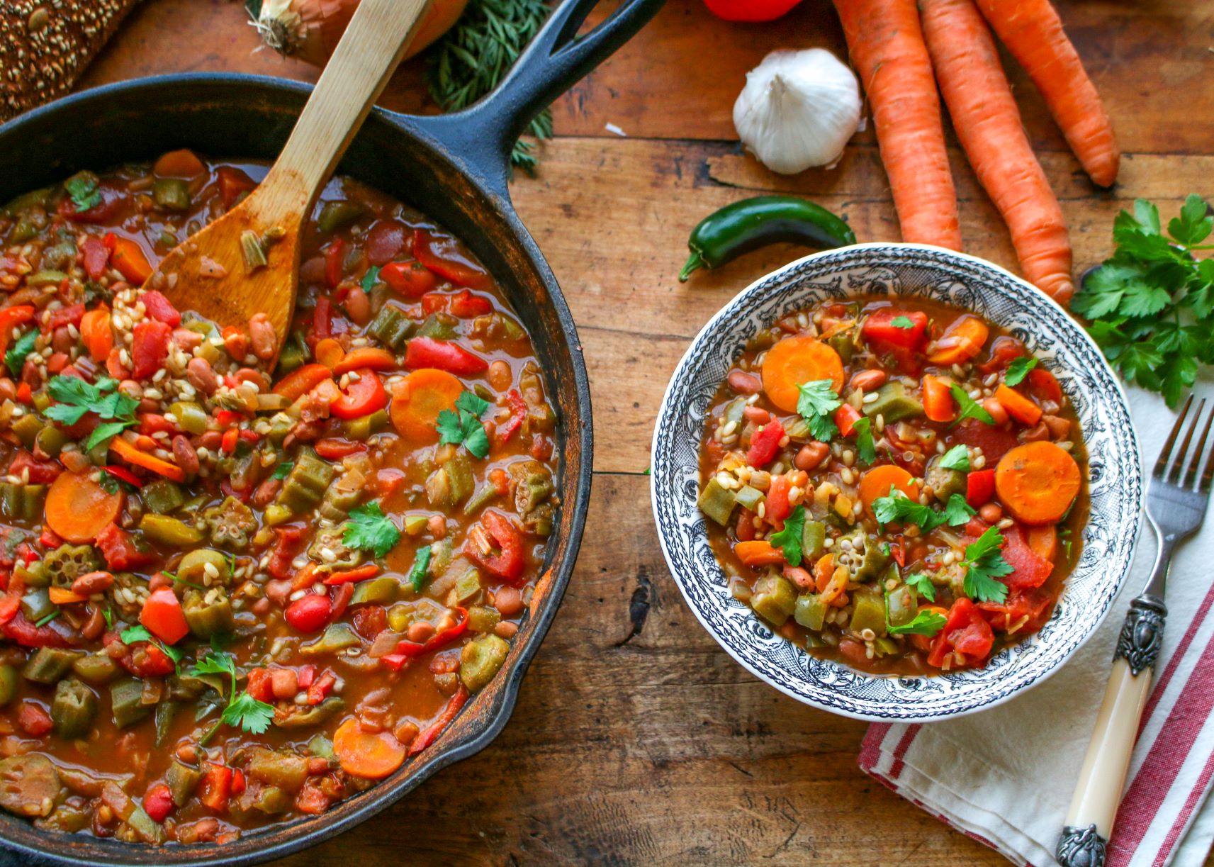 Vegan Jambalaya with Red Beans and Okra