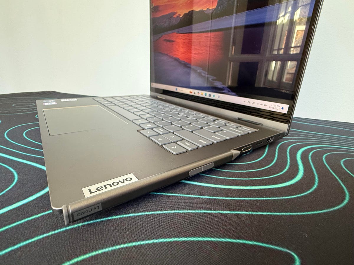 Lenovo ThinkBook 14 2-in-1 Gen 4 pen attached