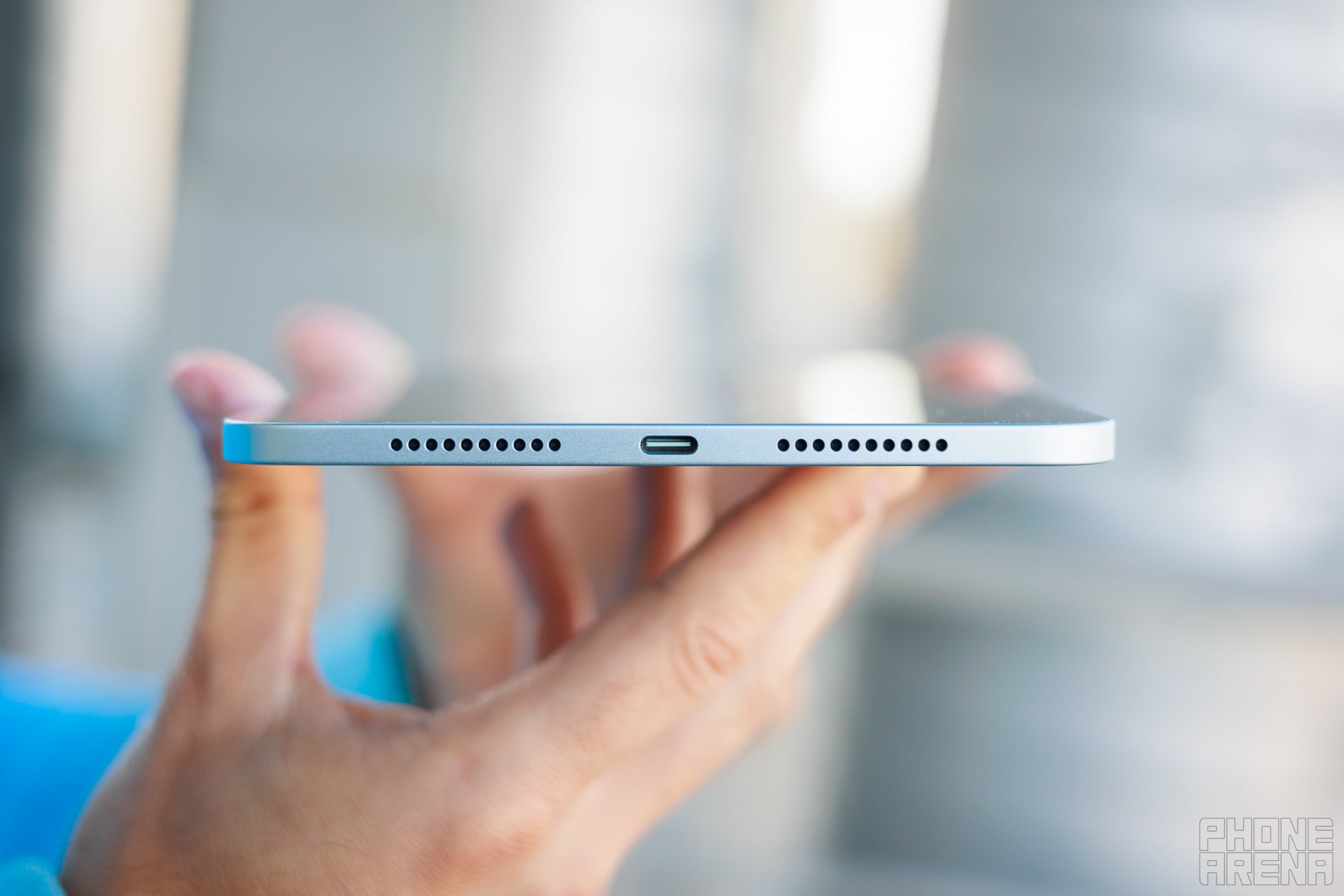 iPad mini pictures from the bottom, showing the USB C port and how thin the tablet is